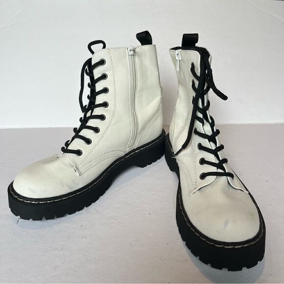 Sincerely Jules Harley Combat Boot Cream and Black Size 7 1/2M Zip and Lace up - Picture 1 of 11
